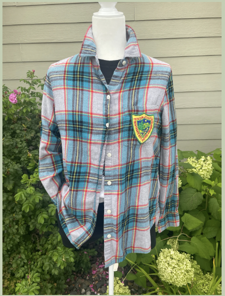 Were you a Girl Scout? It's Girl Scout Leader Appreciation Day. I was a Camp Fire Girl. I love collecting Girl Scout, Boy Scout and other scouting items. Shop some: whitearrowshometheshop.com/s/search?q=sco…