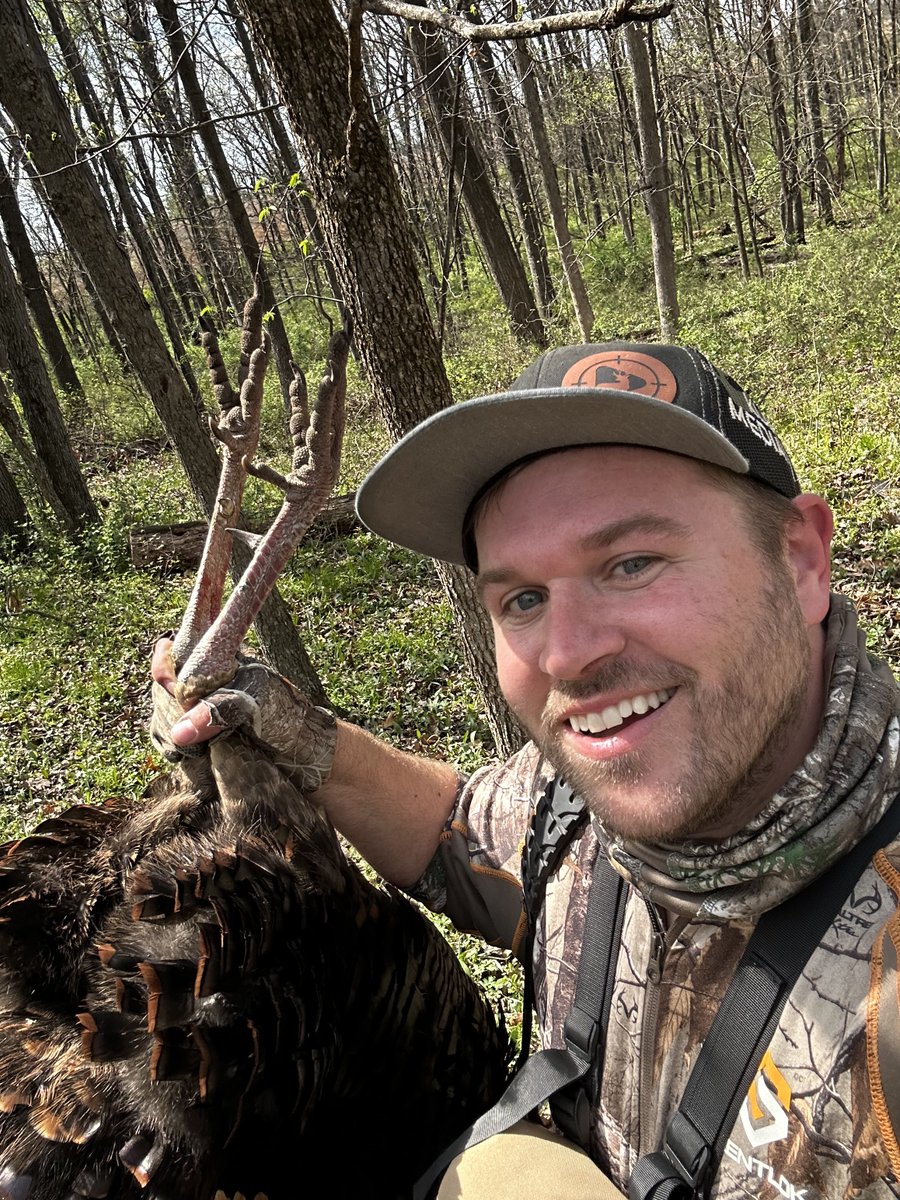 KLC Media tweet media