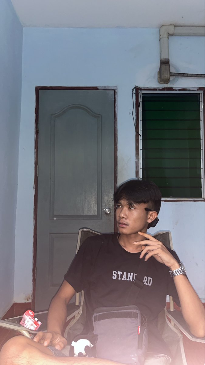 KINGOFFFANTASEE's tweet photo. 🤡✨ 
175cm
62kk
49kuy 

🥹

#ปราจีนบุรีนิคม304 
#นิคม304 
#ปราจีนบุรี 
#โป่งไผ่  #คลองรั้ง #ท่าตูม #ศรีมหาโพธิ https://t.co/vMfGlQle56