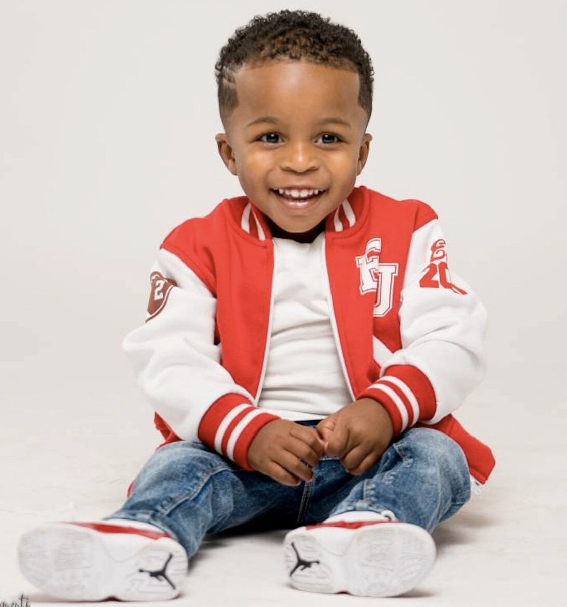 FREE SHIPPING!
Proudly Made in Canada🇨🇦
Personalized Varsity Jacket for the whole Family!
#kidswear #kidsfashion #kids #fashion #kidsclothes #babyfashion #onlineshopping #babyclothes #childrenswear #babyboy #kidstyle #toddlerfashion #babyshop #handmade

etsy.com/ca/listing/558…