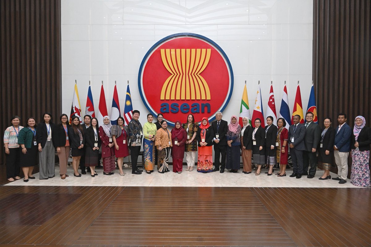 ASEAN tweet picture