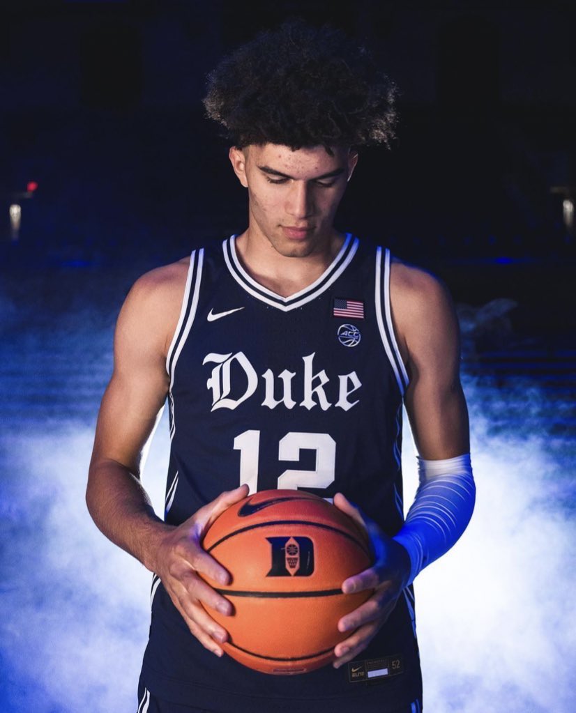 BlueDevils's tweet photo. Cameron Boozer has been named 2025 Mr. Basketball USA!

He's the first two-time Mr. Basketball USA winner since LeBron James. https://t.co/C04oITWT18