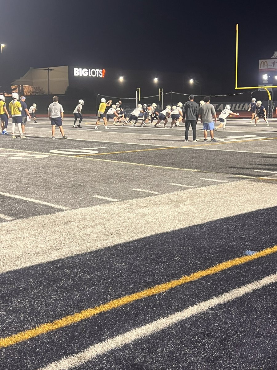 DaeshaunFloyd's tweet photo. Had a great time at @Marietta_FB for practice and thank you @CoachCFarris @CoachLawrenceMC for having me come out it was a wonderful time @CoachSampson90 https://t.co/CWqlqFGlZF