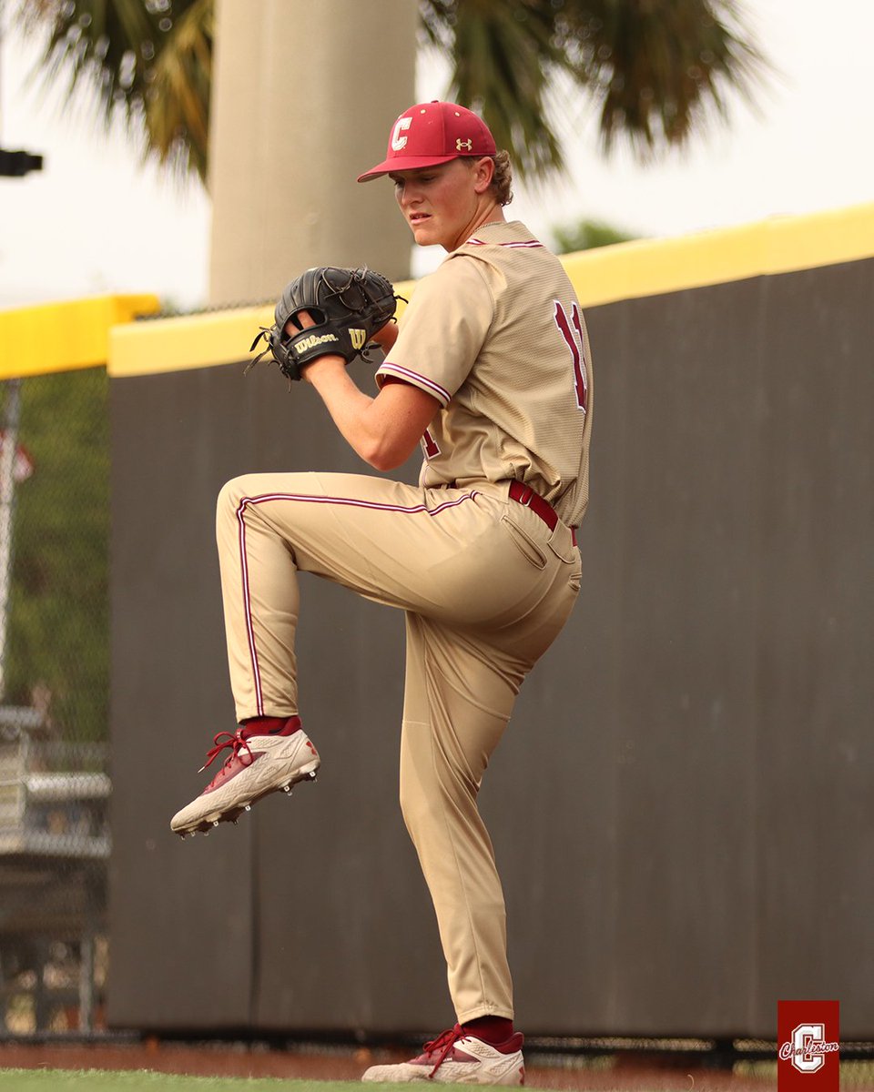 Drew Medley is first Charleston freshman whose first collegiate start came against a ranked opponent since Player Loving on April 16, 2013 against No. 14 South Carolina.

#TheCollege 🌴⚾️