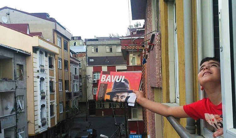 Çocuklar inanın, inanın çocuklar.
Güzel günler göreceğiz güneşli günler.

#23NisanUlusalEgemenlikBayramı Kutlu Olsun!