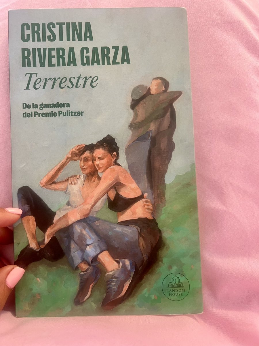 Alejandra Andrade (@_aleandrade_) on Twitter photo Hoy me quedo un ratito más en la cama antes de ir a la redacción para celebrar el Día del Libro con <a href="/criveragarza/">Cristina Rivera Garza</a> 💜
Feliz Sant Jordi 2025🌹📚 Hoy me quedo un ratito más en la cama antes de ir a la redacción para celebrar el Día del Libro con <a href="/criveragarza/">Cristina Rivera Garza</a> 💜
Feliz Sant Jordi 2025🌹📚