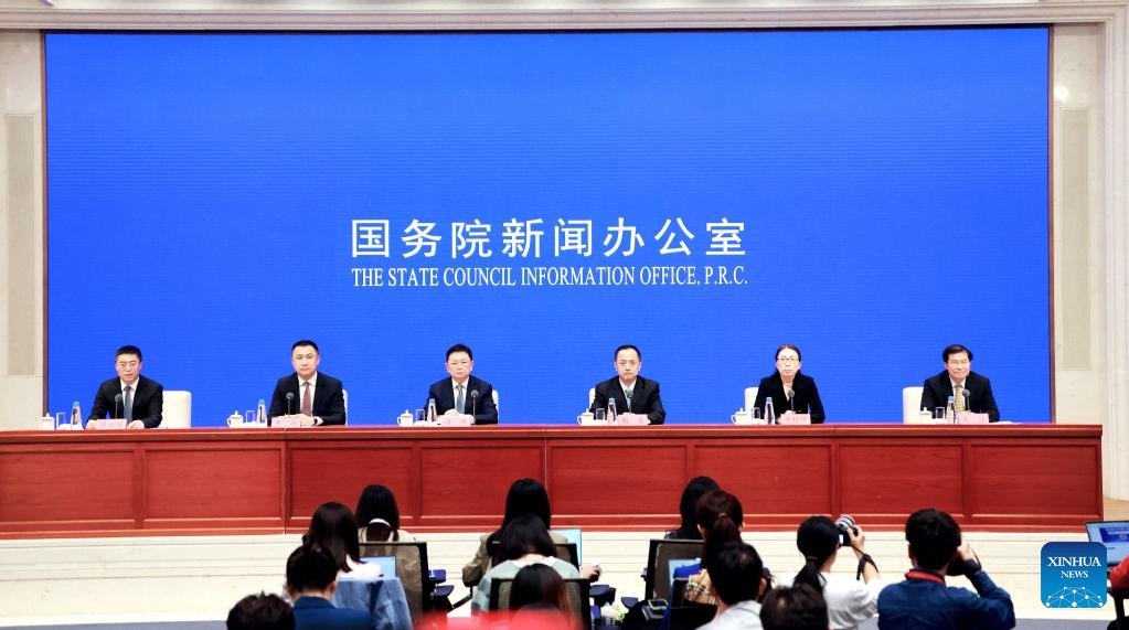 China_CISCE's tweet image. China accelerates services #opening-#up, injects more #certainty into world
english.news.cn/20250421/f429a…