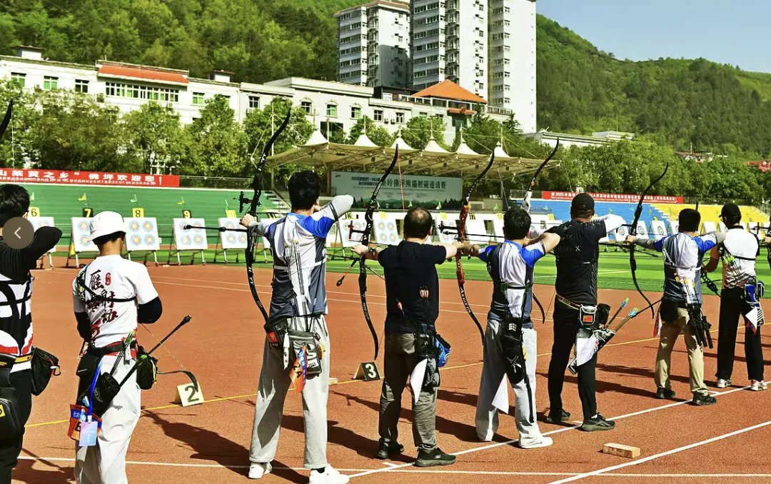 HanZoneCN's tweet image. 🐼🏹 Thrills and arrows are flying in #Foping, China&apos;s &quot;First Panda County&quot;. 🎯 

On April 19, the China-Russia Archery Exchange launched with 418 talented archers from both nations competing for glory. 🇨🇳🤝🇷🇺 #HanzhongHighlights
