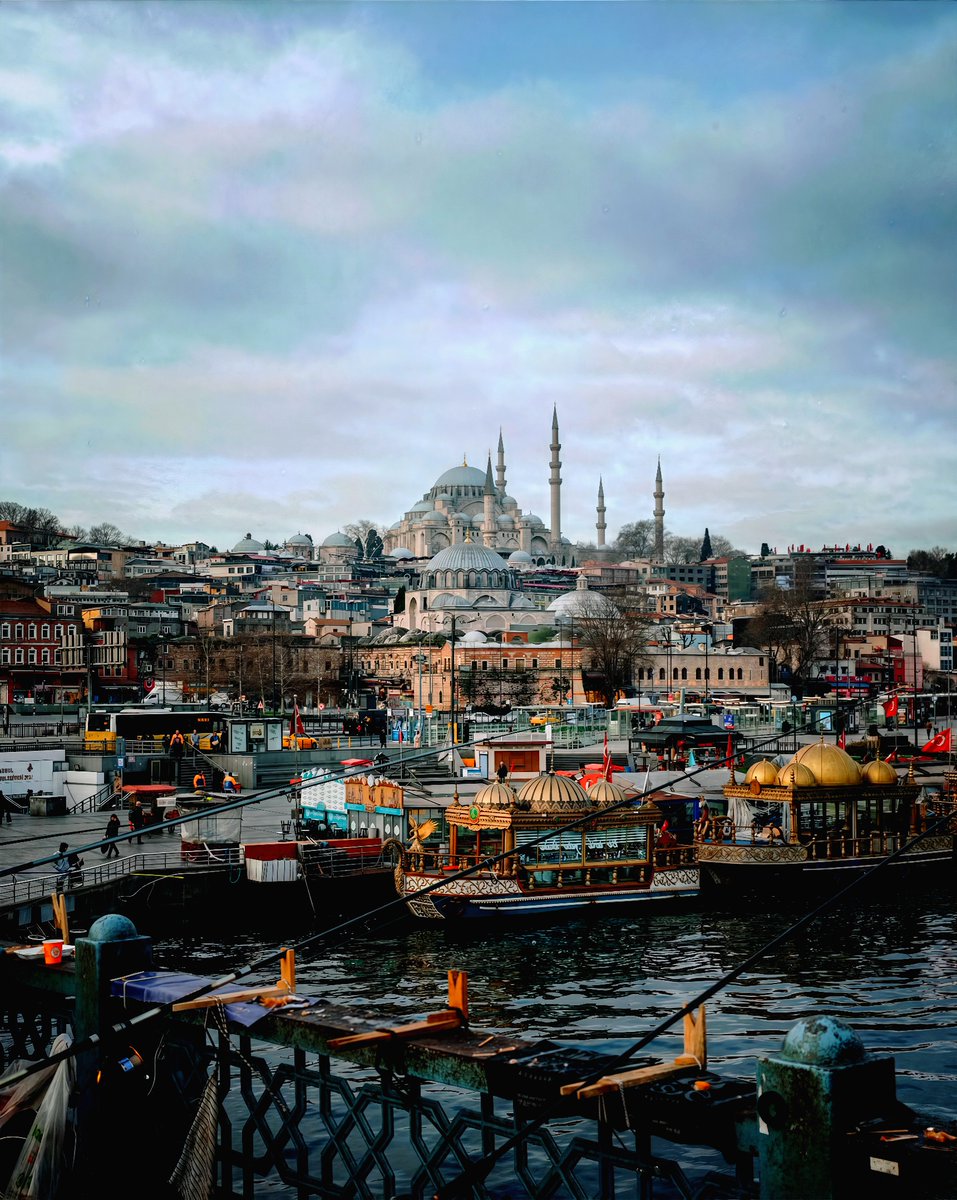 cameralab21's tweet photo. Michael Boegl - Istanbul https://t.co/EM1ngCMZmW