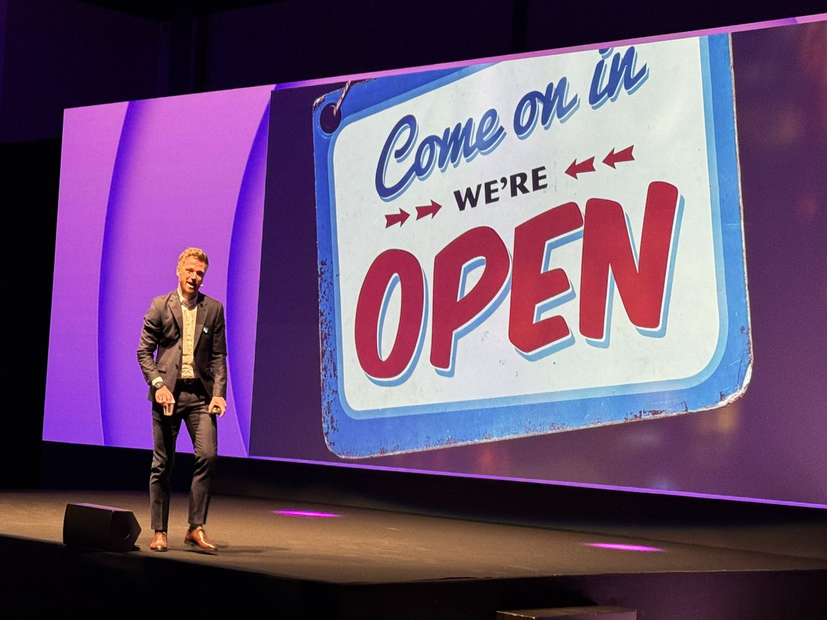 #MEMSummit 2025 #Paris is now open for business!