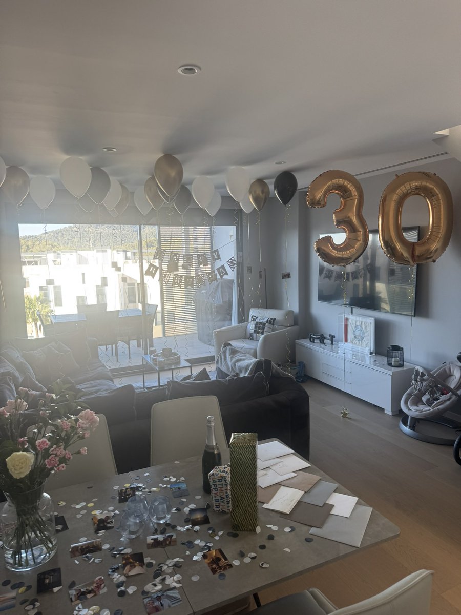 Tim Hyde tweet media