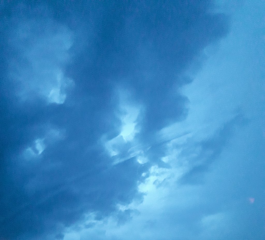 { I sᥱᥲrᥴh for ყoᥙr footρrιᥒts ιᥒ thᥱ stᥲrs, ιᥒ thᥱ sᥒoᥕ, ᥲᥒd ιᥒ mყ mᥱmorιᥱs }
.
.
{ I ᥕιsh for ᥱtᥱrᥒᥲᥣ ρᥱᥲᥴᥱ }
.
.
{ Thιs ρᥣᥲᥴᥱ ιs ιᥒ thᥱ mιddᥣᥱ of ᥲ drᥱᥲm. }