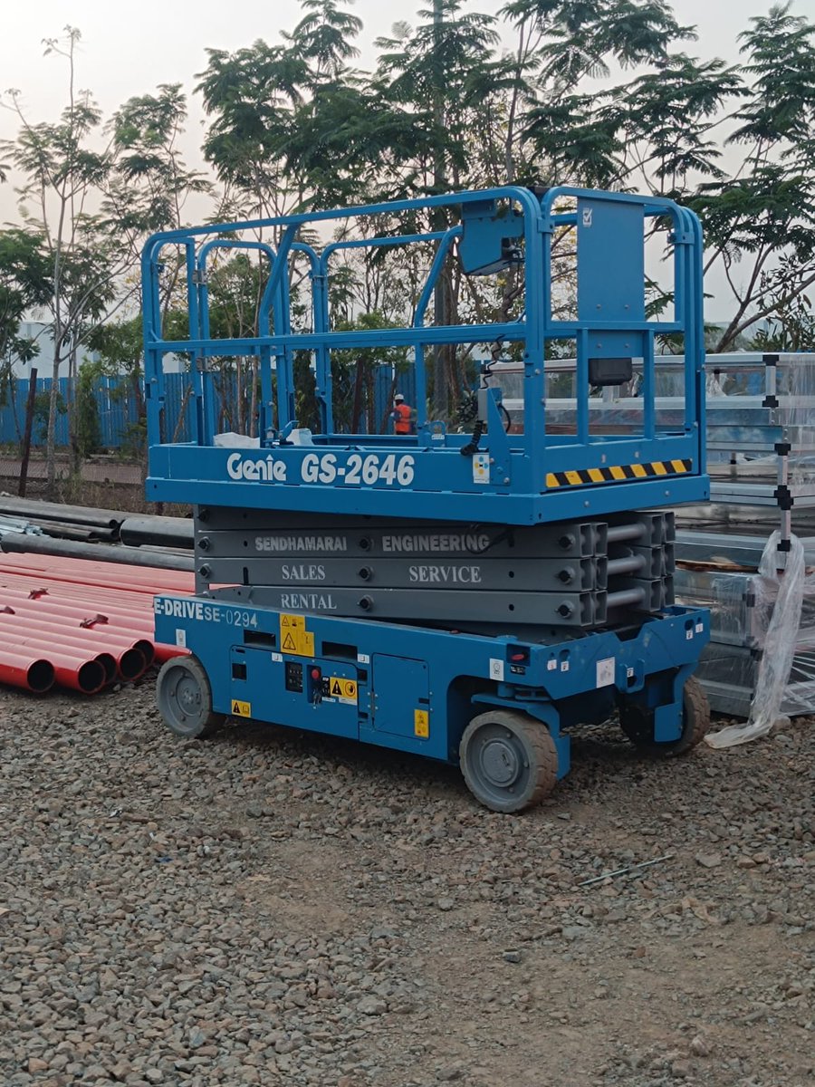 When space is tight in a production line, using a electric scissor lift for indoor industrial settings can make all the difference. Our equipment provides vertical mobility for electricians, engineers, and facility managers. Contact sendhamarai.com
