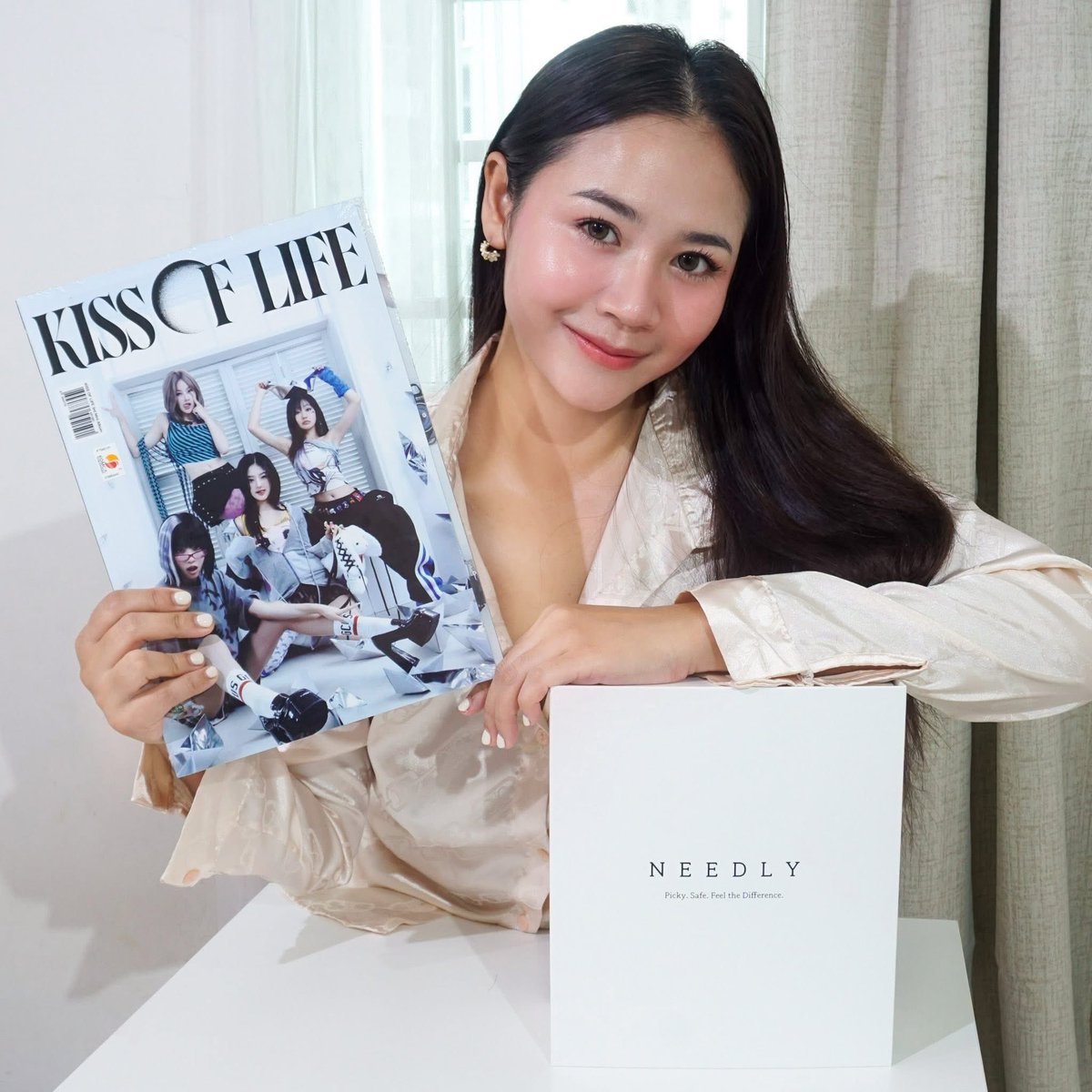 KatyG74920's tweet photo. 🩵 Needly HydraRevive Kit X Kiss of Life🤍
3 steps ดูแลผิวแบบ จัดเป็���รูปทีน ได้เลย เจอมลภาวะ ฝุ่น ��วัน ทั้งวันก็ไม่กลัว แม้ผิวอ่อนแอแพ้ง่าย ก็ใช้ได้ ผิวสวยแข็งแรง สุขภาพดี ตามนี้เลย
📌พิกัด :
https://t.co/aU4fbyZvsM
https://t.co/qDVSUoMIzN
#NEEDLY_TH #HydraReviveKit https://t.co/f2IogkOT9d