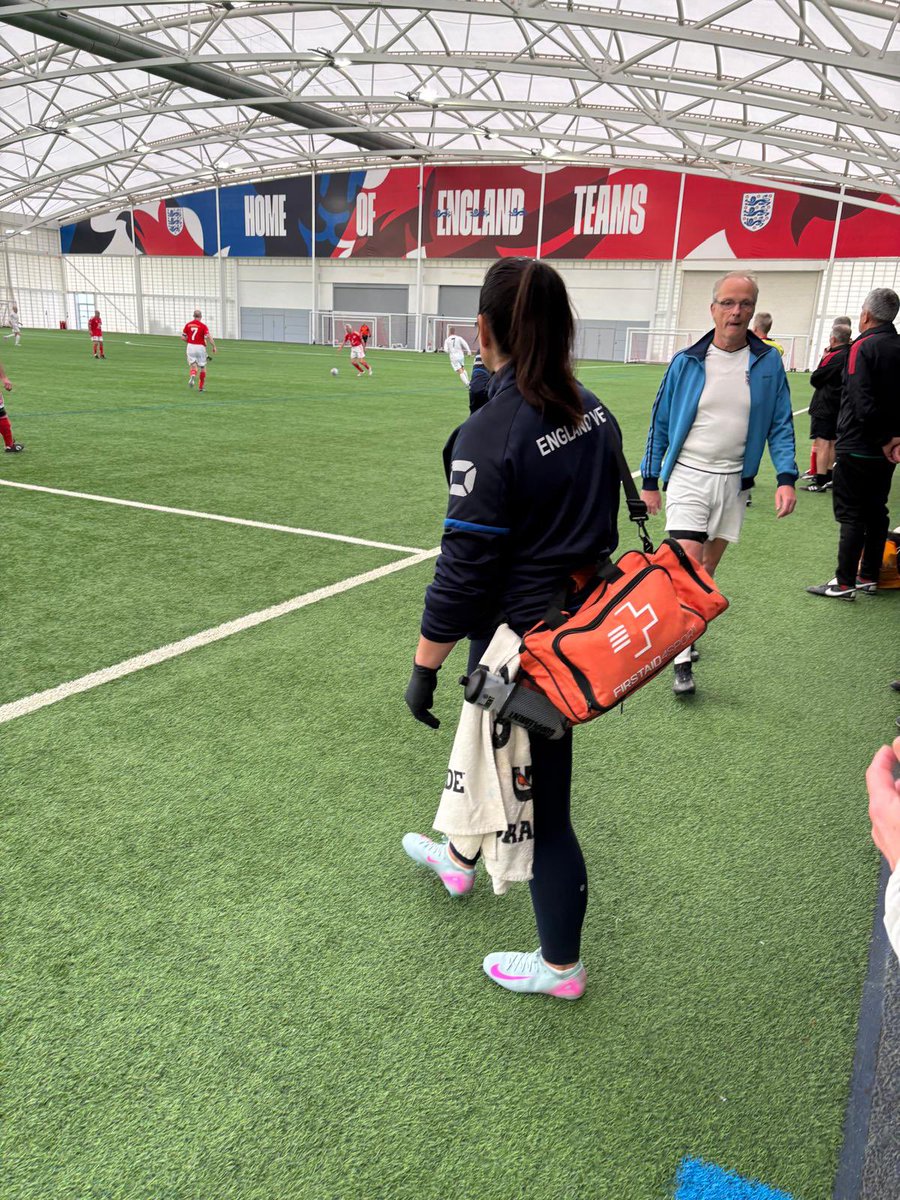 REPeformance's tweet photo. An absolute privilege and pleasure to work with England Vets for their home fixture at St George’s Park against Wales. Fantastic performance and some great stories about the good old days!
•
England 2 - 0 Wales 🏆 https://t.co/JOvQ53KgJY