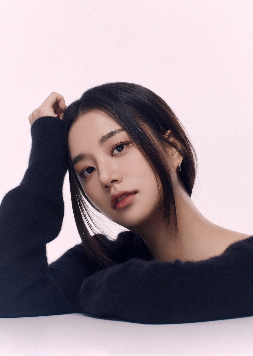 Dicon_korea's tweet photo. Solbin Signs Exclusive Contract with Namkoong Min's Agency, 935 Entertainment
https://t.co/vzUv8JSiaa
#Solbin #์๋น https://t.co/1EDxMPBVg1