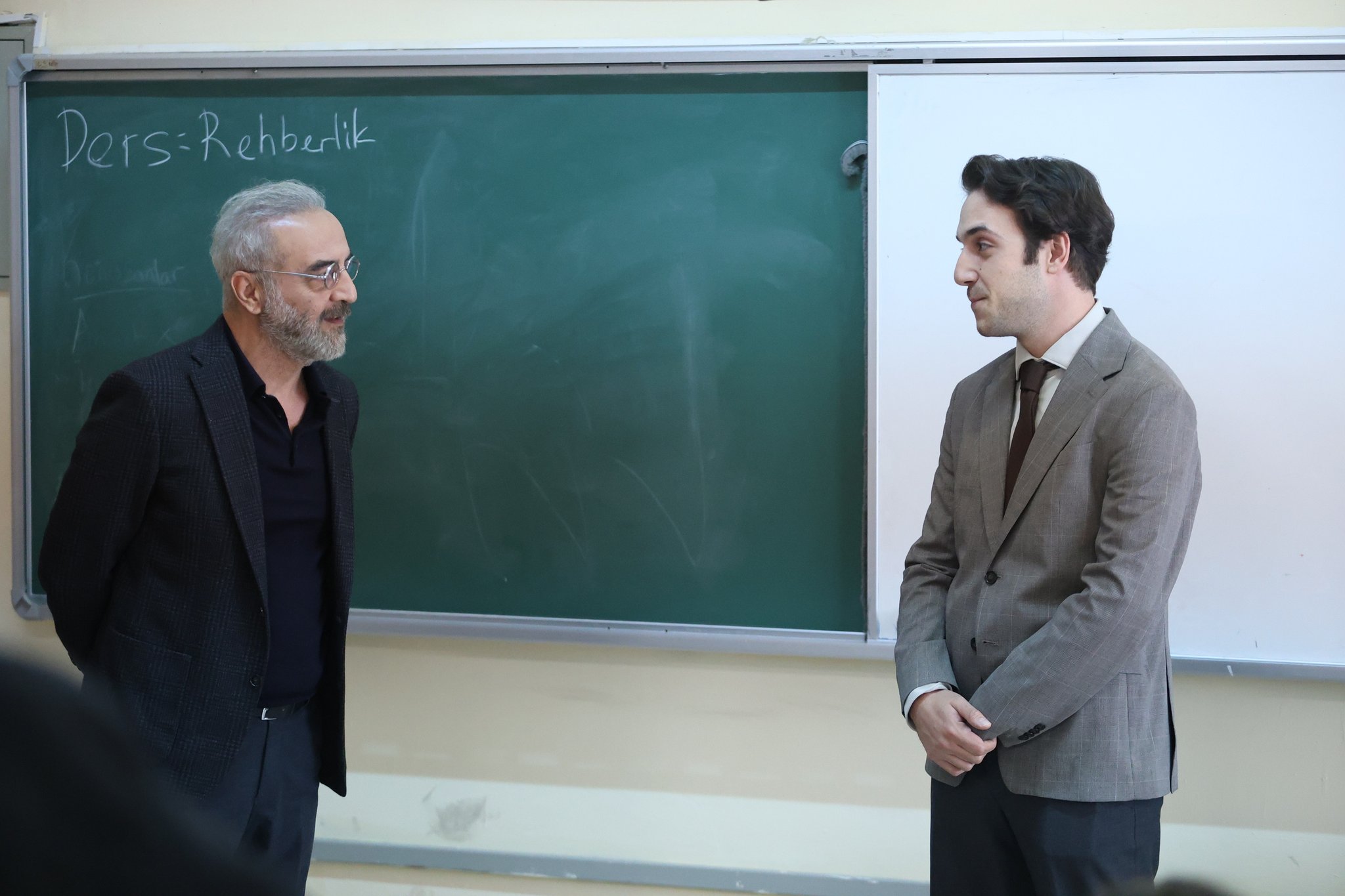 GpM8miIWkAAYtJ1?format=jpg&name=large