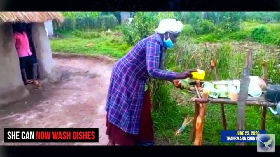 VictorMacharia_'s tweet photo. 🚨 BREAKING NEWS

With the advent  of the #LatterOutpourGlory the destitute and hopeless in the society have now found hope!

At the DECREE OF THE ETERNAL BLOOD OF JESUS, Lunatics are being healed and restored  to their normal mind 🔥🔥

JESUS CHRIST THANK YOU 💫 https://t.co/qDOnjM8bY6