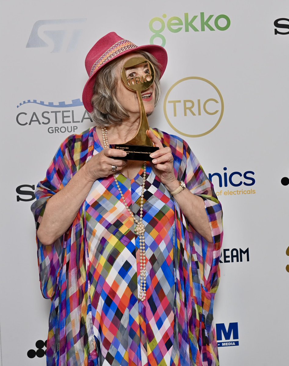 🎭 We have seen some brilliant soap stars take home the trophy at the #TRICawards over the years…

But who will win in 2025? 🌟

Thanks to <a href="/tivo_uk/">TiVo_UK</a>, YOU get to decide! 🗳️

Voting closes Friday 25th April, don’t miss your chance to have your say! 

👉🏻 poll-tric.org.uk
