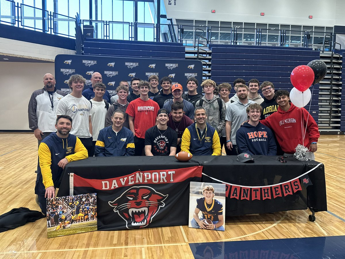 Ian Jenkins (@ianjenkins_17) on Twitter photo Thank you to my football team continuing to show love. This brotherhood in Hudsonville is unmatched! Can’t wait for the next chapter to start! 📝✍️
<a href="/Hudsyfootball/">Hudsonville Football</a> <a href="/mikickacademy/">Michigan Kicking Academy</a> <a href="/CoachWalkerDU4/">Coach Walker</a> <a href="/EstolaBart/">Bart Estola</a> Thank you to my football team continuing to show love. This brotherhood in Hudsonville is unmatched! Can’t wait for the next chapter to start! 📝✍️
<a href="/Hudsyfootball/">Hudsonville Football</a> <a href="/mikickacademy/">Michigan Kicking Academy</a> <a href="/CoachWalkerDU4/">Coach Walker</a> <a href="/EstolaBart/">Bart Estola</a>