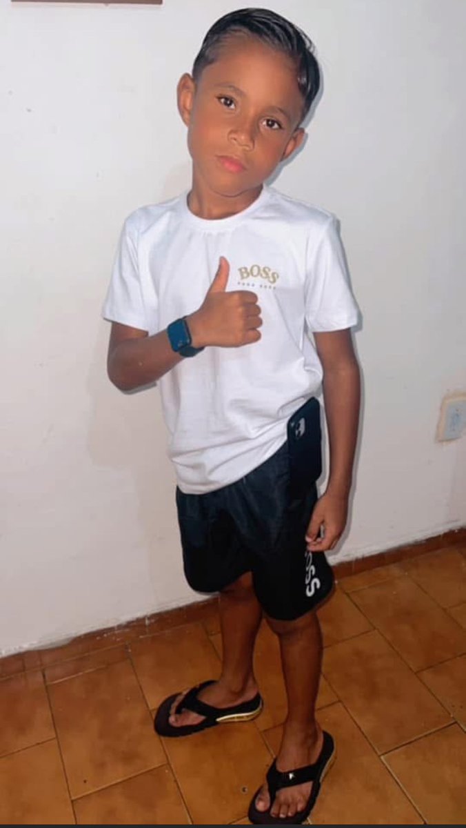 Parabéns filho q Deus te proteja sempre e que você possa realizar todos seus objetivos te amor❤️😍😘🥰🎂🎂🎈🎈