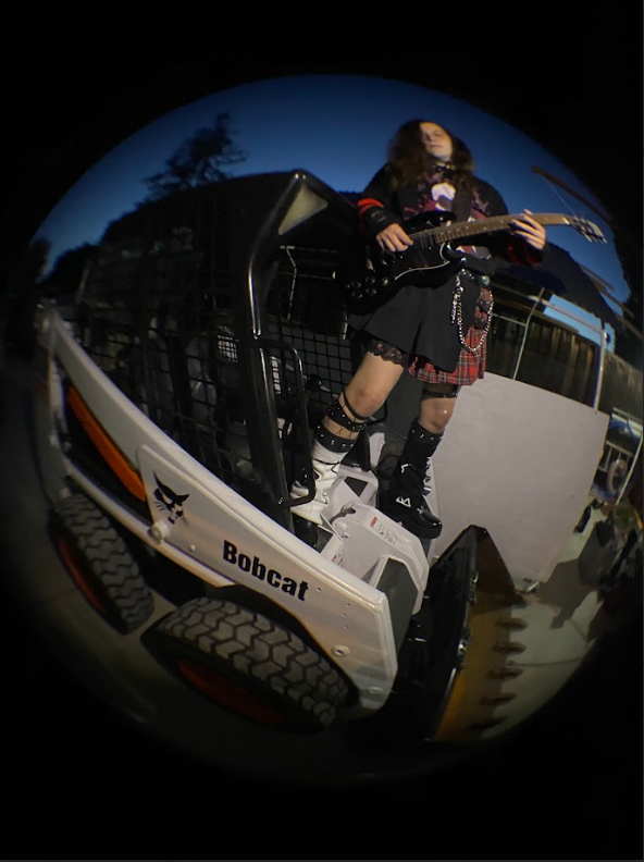 hotguytomtom's tweet photo. Mooming in the Bobcat

#memeMEI #cosplay #hololive https://t.co/3jyTNTJCUB