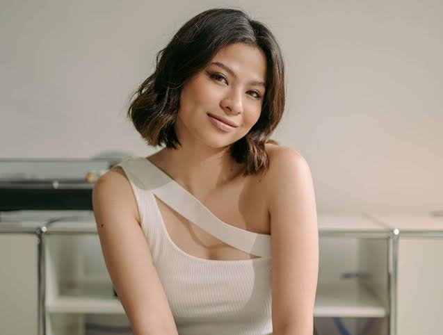 popbasephil's tweet photo. Viva Records, in collaboration with Vicor Music and Ivory Music Philippines, announced a compilation album titled ‘SWABE,’ set for release on April 25. The album features chart-topping artists such as Earl Agustin (@musikaniorl), Amiel Sol (@amielsol2), Janine (@_janinemusic), and others.

Full tracklist of SWABE:
1. “Antukin” by Rhodessa
2. “Mahal Kita Walang Iba” by Shanne Dandan
3. “Pagdating Ng Panahon” by Amiel Sol
4. “Ikaw Ang Miss Universe Ng Buhay Ko” by Rob Deniel
5. “Love Of My Life” by Janine
6. “A Little Bit” by Earl Agustin

(via @BBPHOfficial)
