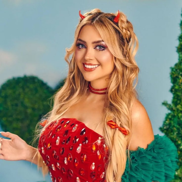 📣 - ¡AriGameplays para Rolling Stone! 

🔗 - rollingstone.com/culture/rs-gam…