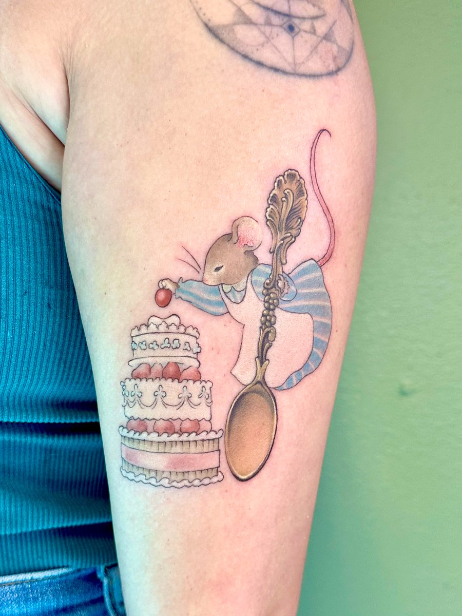 leafyvegetabl's tweet image. the tattoo vs how much it costed