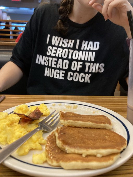 Watch shirts that go hard's leaked NSFW photo on TwXstars