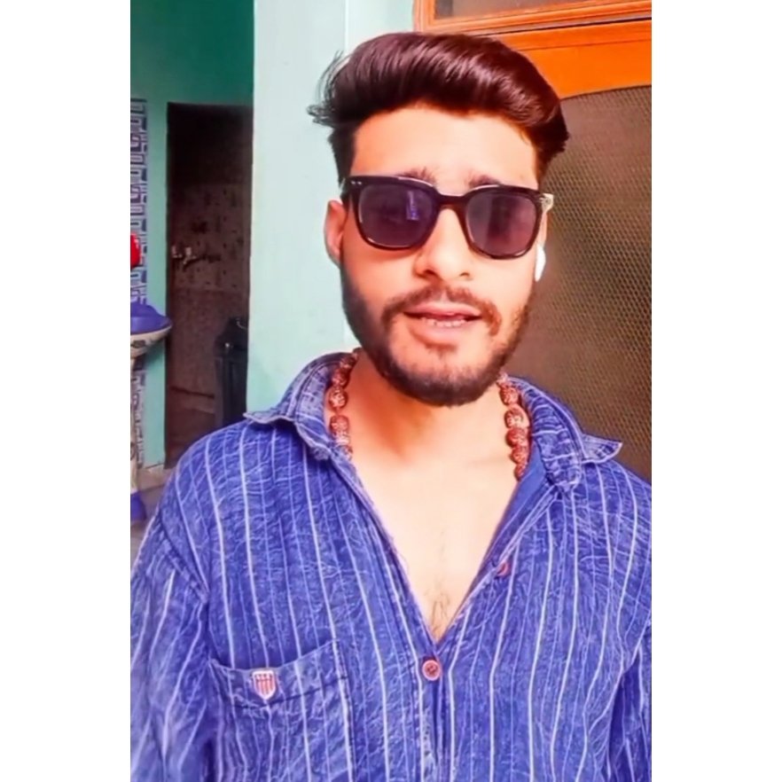 luckyTushar5's tweet image. ✨❤️
..
..
#omeredilkechain #foryoupage #foryou #ɴᴇᴡᴘᴏsᴛ #click #look #fashion #desilook #photo #click