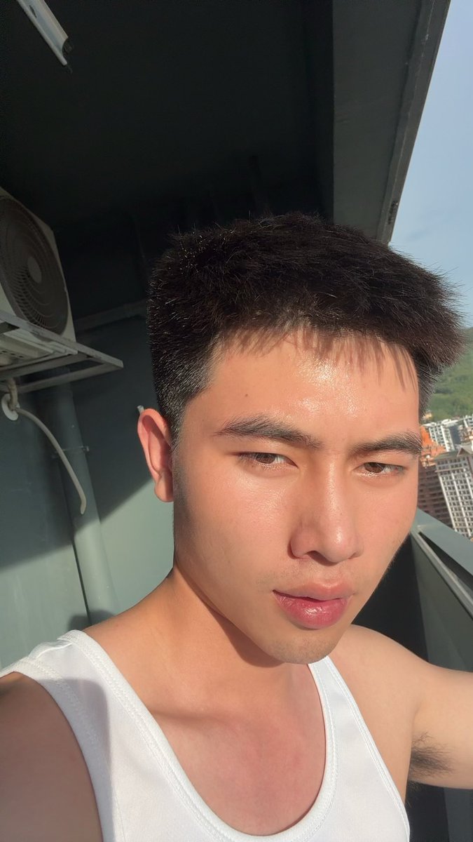 小路向前冲🇨🇳 tweet media