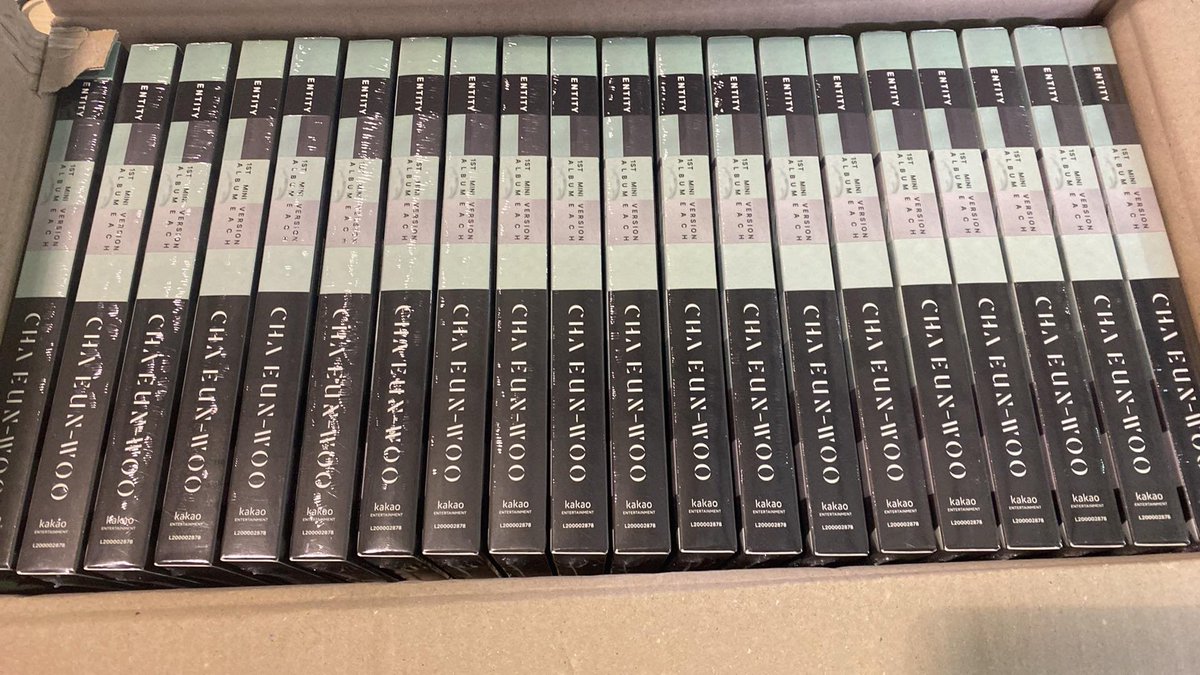 ASTROHA_GO's tweet photo. SELLING WTS LFB HELP PLEASE RT

CHA EUN WOO ENTITY ALBUMS

LAST 10 SETS ONHAND

FREE SHIPPING FEE ANYWHERE IN PH

DM ME IF YOU HAVE ANY QUESTIONS~ https://t.co/GABPcQnsXF