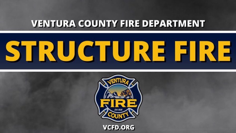 VCFD_PIO's tweet image. Willowincident; #VCFD is on scene of a working structure fire in the 1900 block of Willow Tree Court in Thousand Oaks. Units on scene reported heavy smoke from the garage of a single story home.  Approximately 30 firefighters are on scene, have knocked down the fire, and report