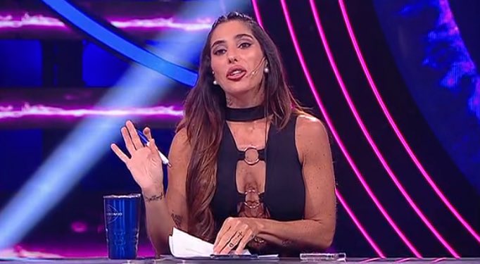 hologramicooo's tweet photo. Paso placa positiva, negativa, fue lider, gano una moto, subio el reting a 17 puntos y movio toda la casa. El mejor golden ticket sin duda fue y será @Catigorostidi_ 
#GranHermano https://t.co/D5h7GimqHt