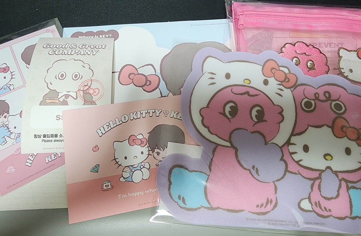 ssunssun15's tweet photo. 20250403  [Where is KEY? with HELLO KITTY] POP-UP STORE 
함께 간 친구가 샤월이 아니였음에도 구매할 수 밖에 없는 귀여움이란다😍

#KEY #키
#SHINee #샤이니
#헬로키티 #HelloKitty #sanrio 
#Where_is_KEY_with_HELLOKITTY https://t.co/vKJBb2l3bw