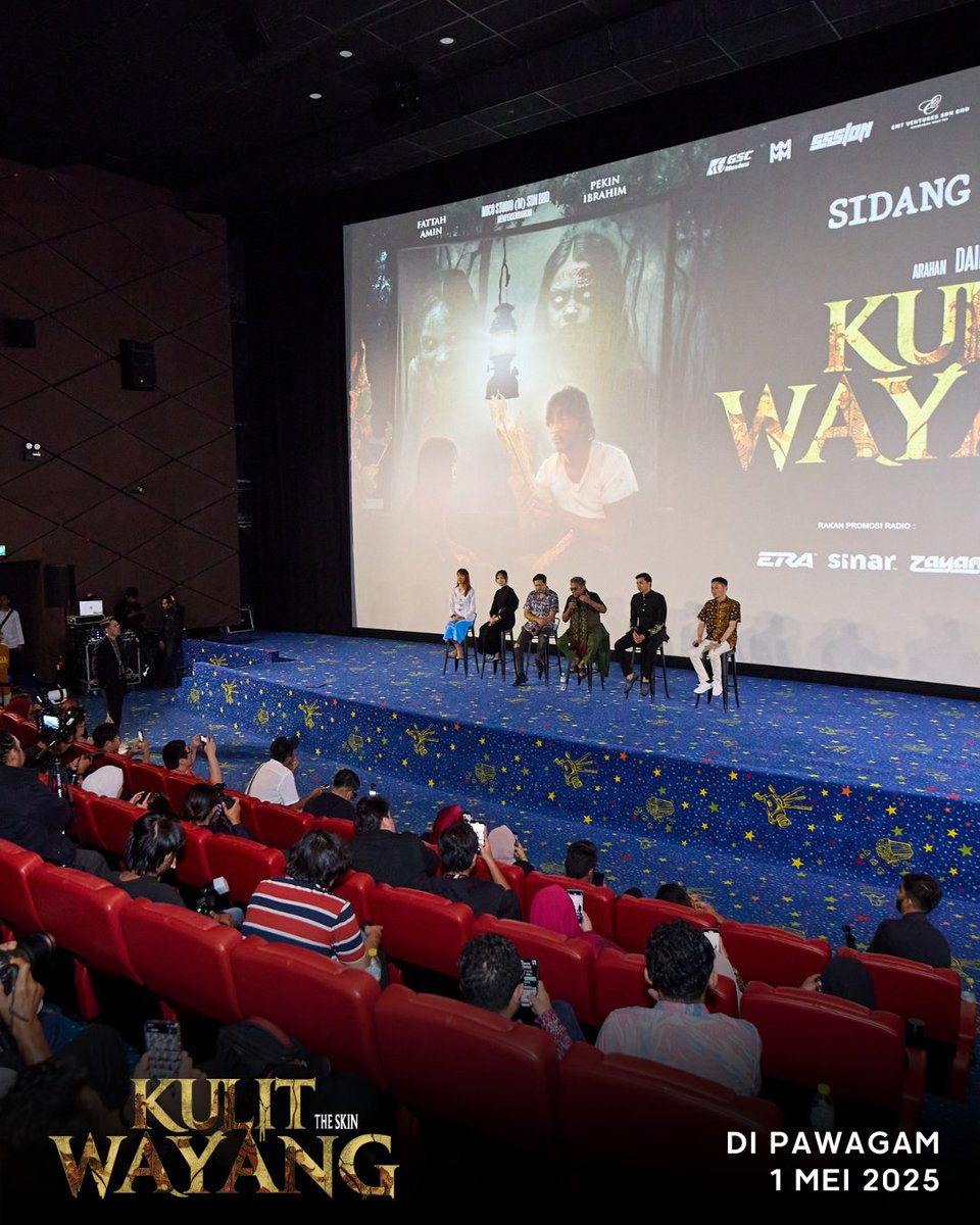 GSCinemas's tweet photo. Ribuan terima kasih kepada rakan media yang hadir ke sidang media #FilemKulitWayang di GSC Mid Valley Megamall 💥

Jom ramai-ramai support filem lokal KULIT WAYANG, arahan Dain Said — bakal menggegarkan pawagam seluruh Malaysia mulai 1 Mei ini! 🔥🇲🇾

#KulitWayang #GSCMovies #SapotLokal #FattahAmin #PekinIbrahim #JennaKamaratih #AmandaAng #Reynavenzka
