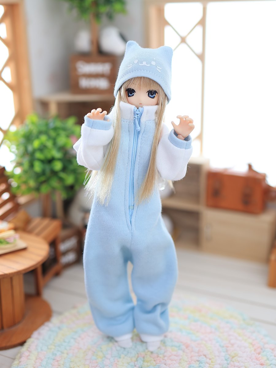 (｢・ω・)｢ｶﾞｵｰ