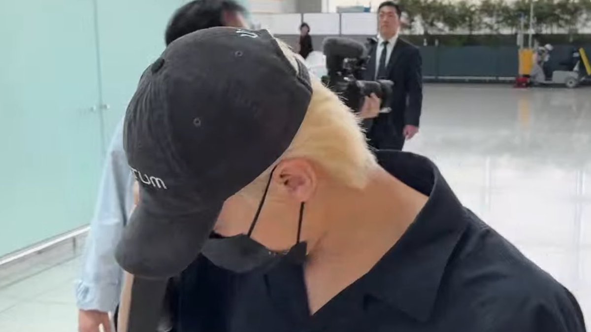 wonubliss's tweet photo. blonde boys, jun and woozi. 💛 https://t.co/9AHzatuzKI