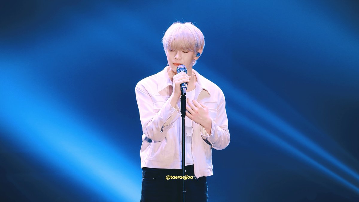 포브스 선정 노래를 아름답게 부르는 남자 1위..