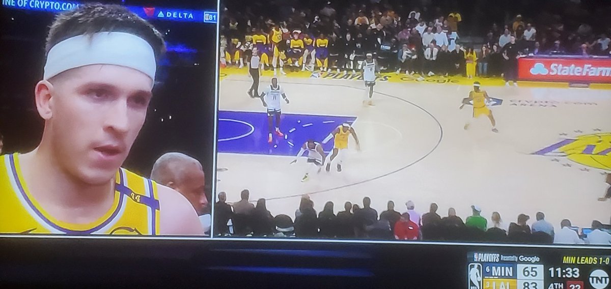 Did anyone else think about the movie Fletch as this interview was happening? 
#Lakers #LakersWolves #NBAPlayoffs2025