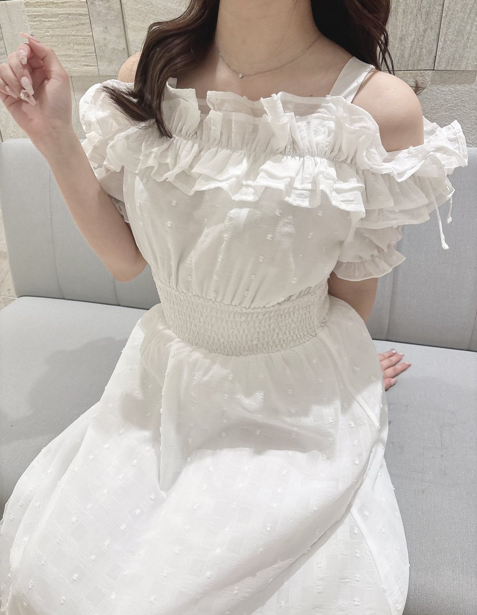 ラメフリルロングOP evelyn ラメフリルロングOP ラメフリルロングワンピース｜evelyn