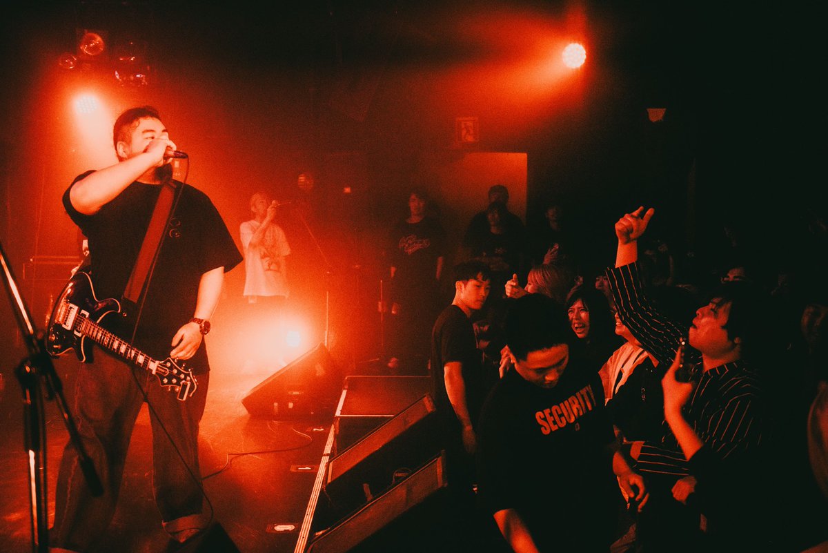 THANK YOU AGOF FEST

2025.4.20 
A Ghost of Flare pre.
【AGOF FEST】

-SETLIST-

1. CHOICE MAKES NOISE
2. NEWTOWN ANTHEM

3. FUSE
4. FIGHT

5. HOTVOX
6. TOUGH FOR LOVE

📷( @__reinya__ )