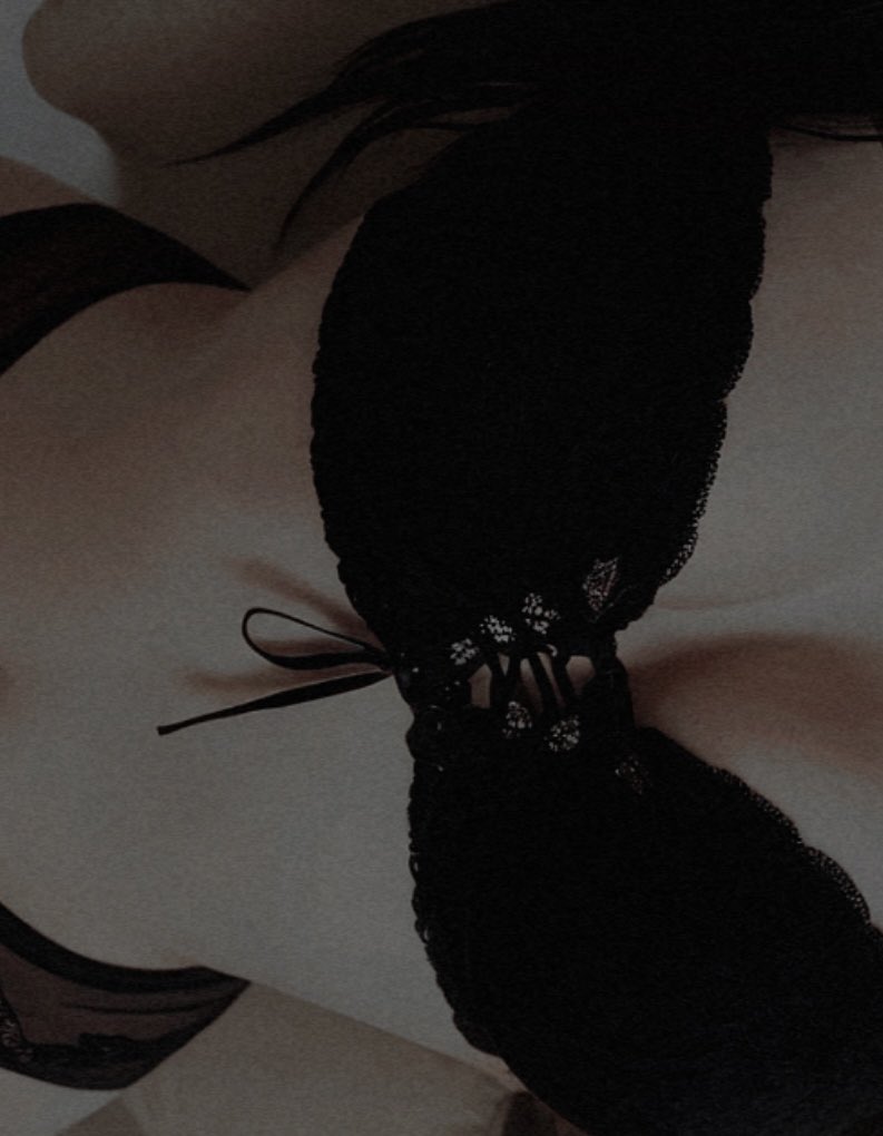 SofiieMM__'s tweet photo. Instagram la vio primero 

🖤🕷️
https://t.co/MbCbmafPCu https://t.co/6FTBBiMPZr
