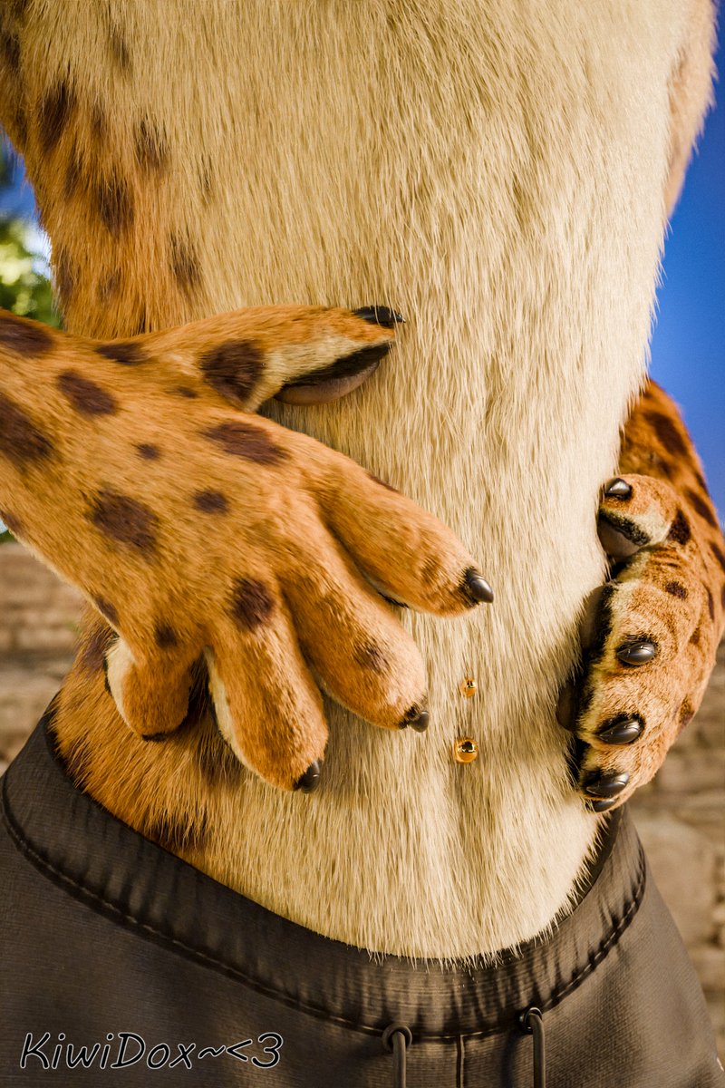 Chee tumby~ &lt;333