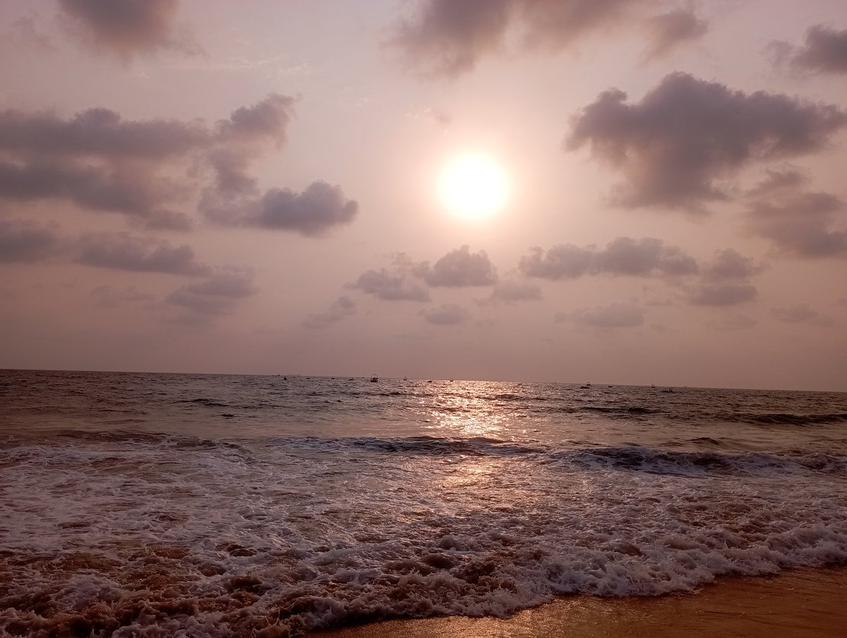 DeepikaSharal's tweet photo. Goa ❤️❤️ https://t.co/g4aPHMP0vJ