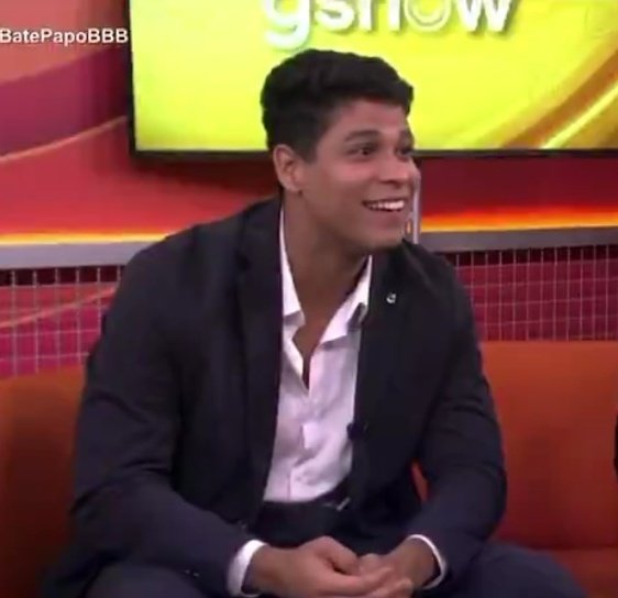 mixrealy's tweet image. a reação do nosso pai sabendo de guiego