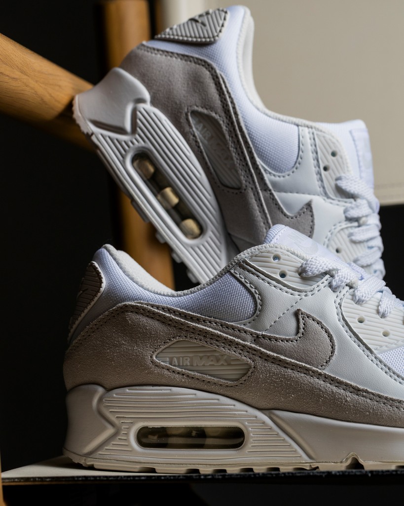 nike air max 90 white photon dust