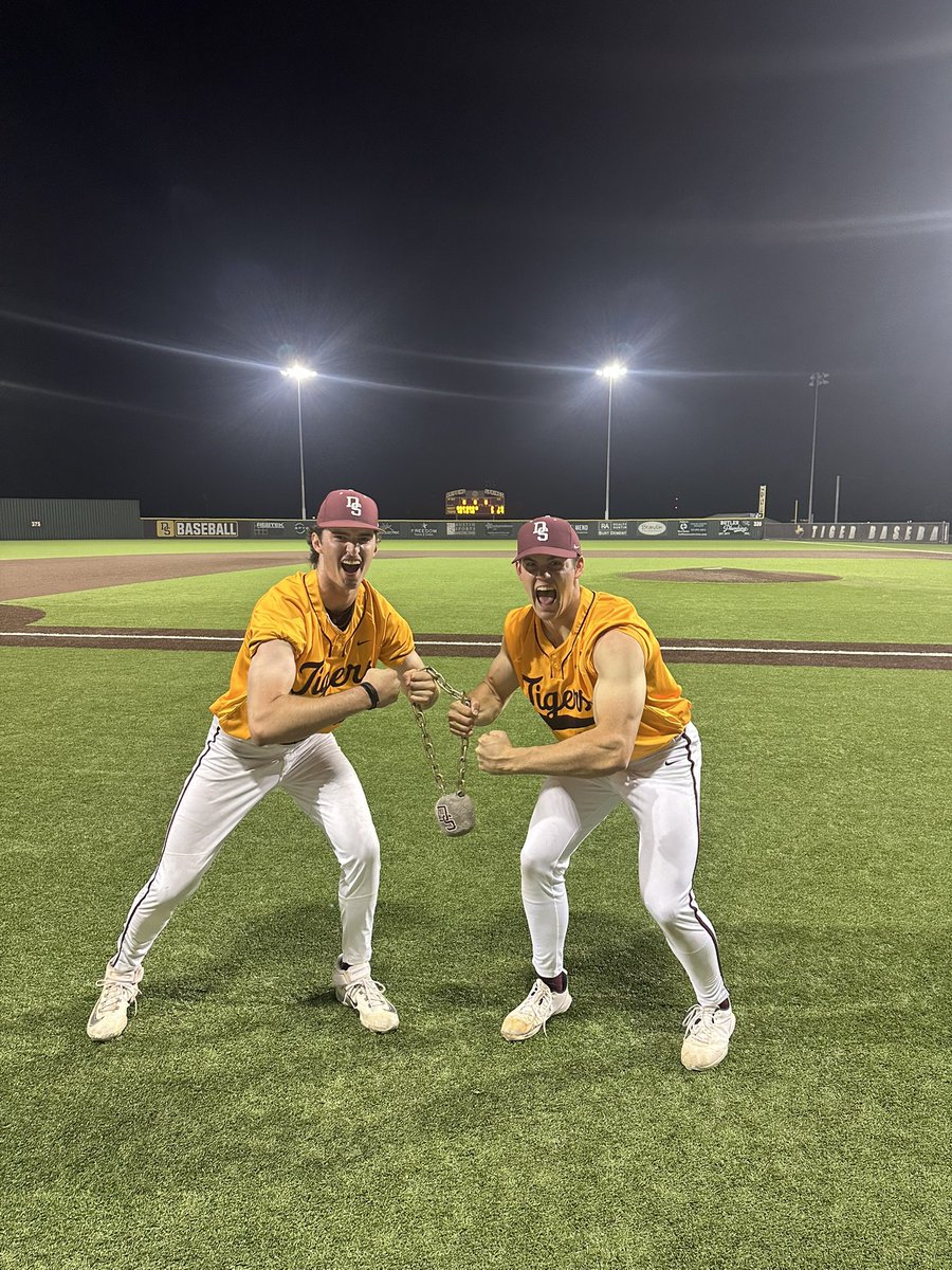 DSTigerBaseball (@dstigerbaseball) on Twitter photo Tigers get the huge 3-2 win tonight over Westlake! Push the Rock Players of the Game go to <a href="/cooper_rummel/">Cooper Rummel</a> 6.33 inn 0 ER 1 hit and 10k and <a href="/TaylorTracey20/">Taylor Tracey</a> went 2-3 and came In to strike the final 2 batters out to get the save! #PTR Tigers get the huge 3-2 win tonight over Westlake! Push the Rock Players of the Game go to <a href="/cooper_rummel/">Cooper Rummel</a> 6.33 inn 0 ER 1 hit and 10k and <a href="/TaylorTracey20/">Taylor Tracey</a> went 2-3 and came In to strike the final 2 batters out to get the save! #PTR