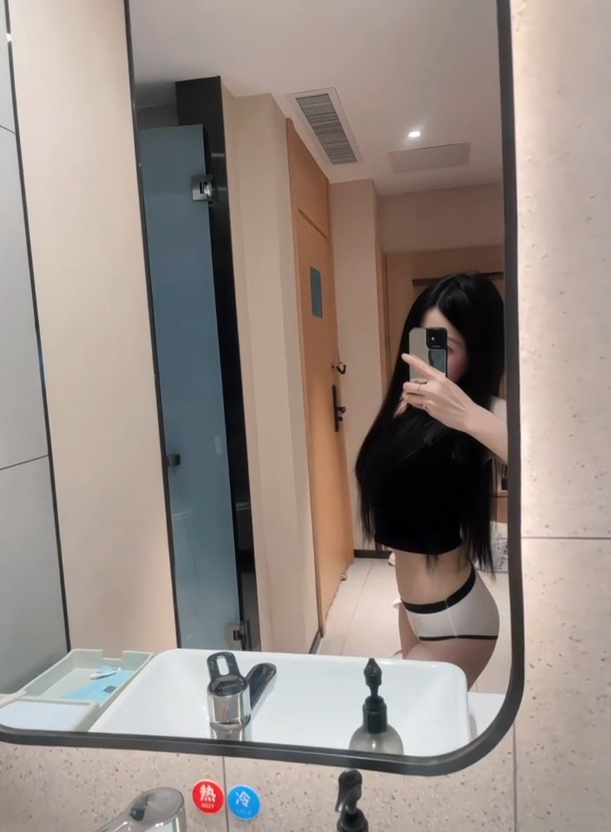 chenhao40586958's tweet photo. #锦州 #女研究生 #反差 https://t.co/DLMYihGpR2